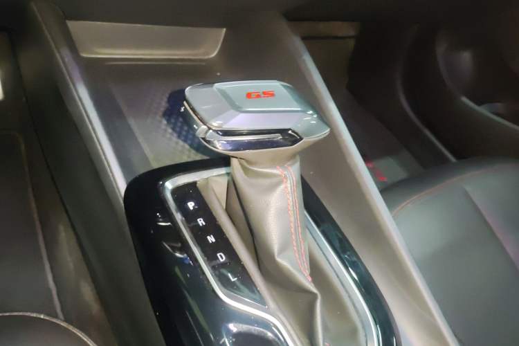 Used Buick Verano 2023 Pro GS Hunter Wind Edition Gear Lever