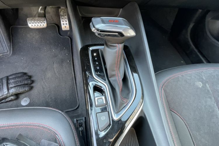 Used Buick Verano 2023 Pro GS Swift Edition Gear Lever