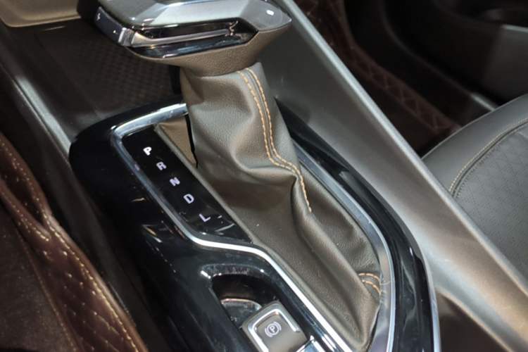 Used Buick Verano 2023 Pro Enjoyment Edition Gear Lever