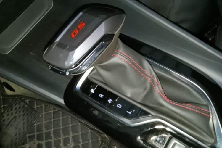 Used Buick Verano 2023 Pro GS Hunter Wind Edition Gear Lever