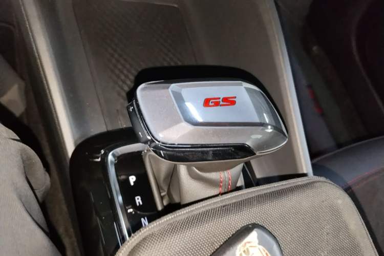 Used Buick Verano 2023 Pro GS Swift Edition Gear Lever