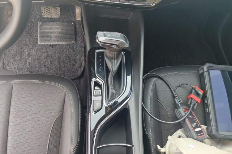 Used Buick Verano 2023 Pro Enjoyment Edition Gear Lever