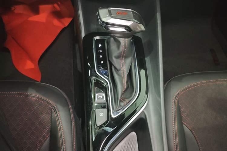 Used Buick Verano 2023 Pro GS Swift Edition Gear Lever