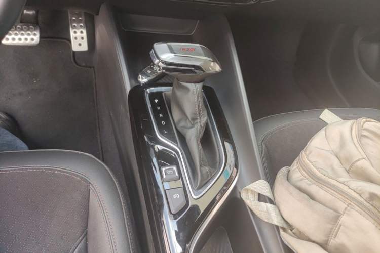 Used Buick Verano 2023 Pro GS Swift Edition Gear Lever
