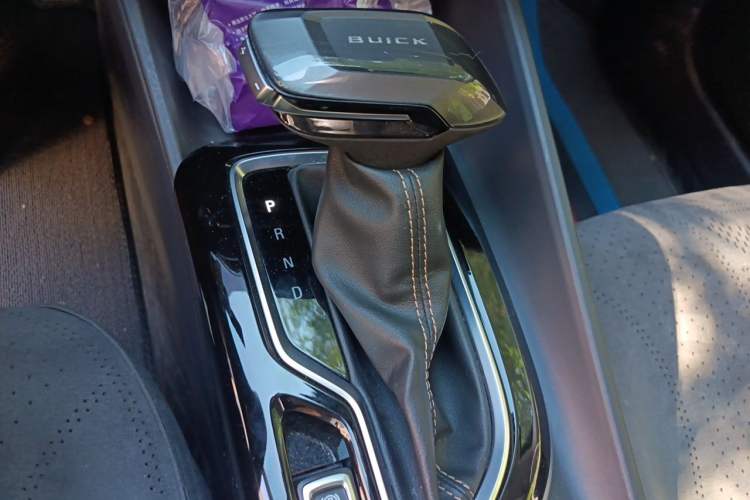 Used Buick Verano 2023 Pro Enjoyment Edition Gear Lever
