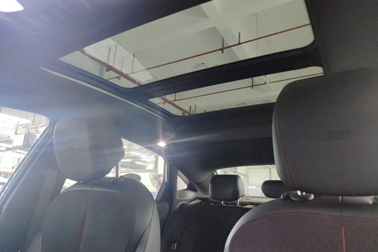 Used Buick Verano 2023 Pro GS Swift Edition Headliner