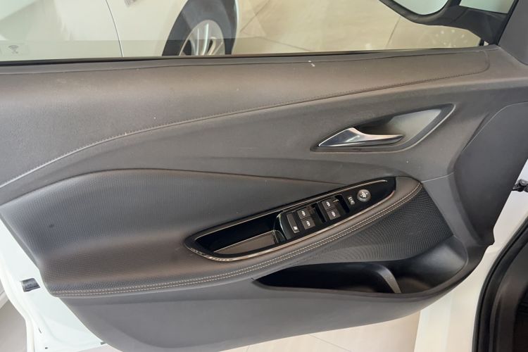 Used Buick Verano 2023 Pro Enjoyment Edition Interior 1