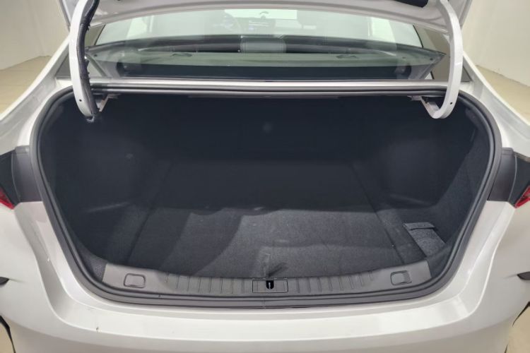 Used Buick Verano 2023 Pro GS Swift Edition Interior 1