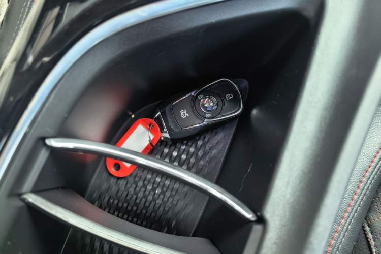 Used Buick Verano 2023 Pro GS Hunter Wind Edition Interior 1