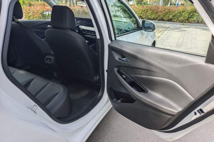 Used Buick Verano 2023 Pro Enjoyment Edition Interior 10