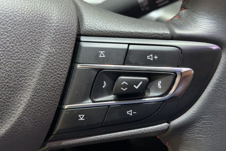 Used Buick Verano 2023 Pro GS Swift Edition Interior 12