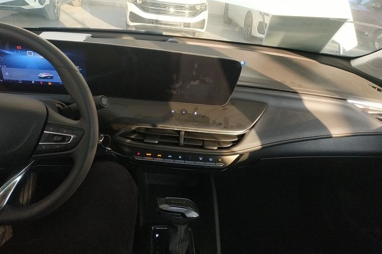 Used Buick Verano 2023 Pro Enjoyment Edition Interior 2