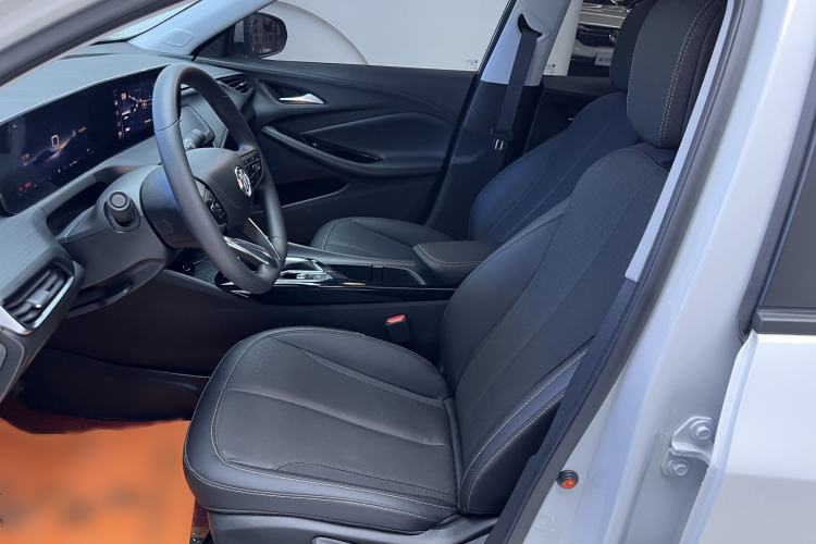Used Buick Verano 2023 Pro Enjoyment Edition Interior 2