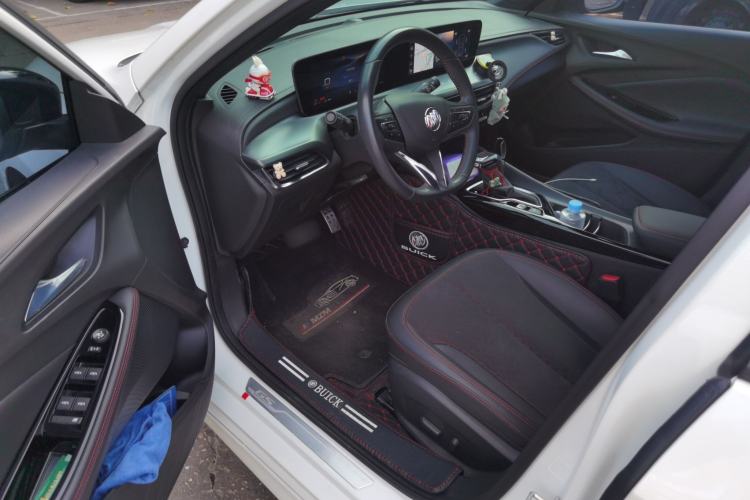 Used Buick Verano 2023 Pro GS Swift Edition Interior 3