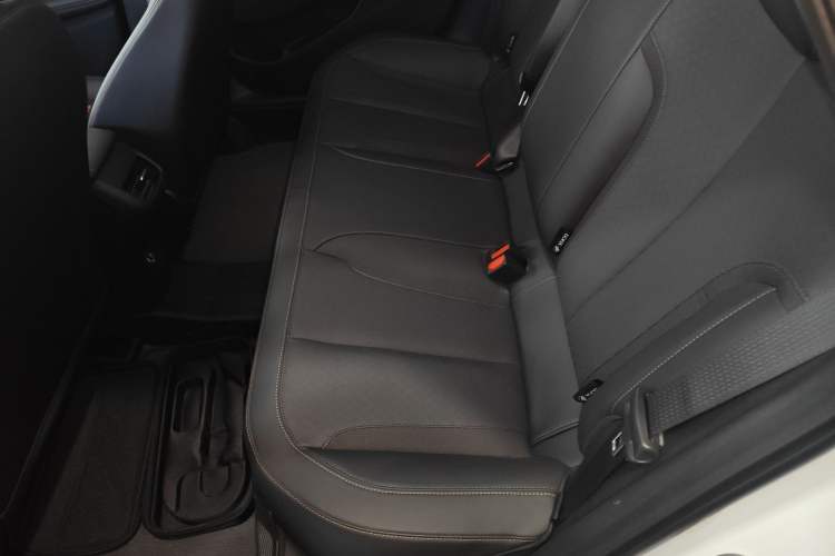 Used Buick Verano 2023 Pro Enjoyment Edition Interior 4