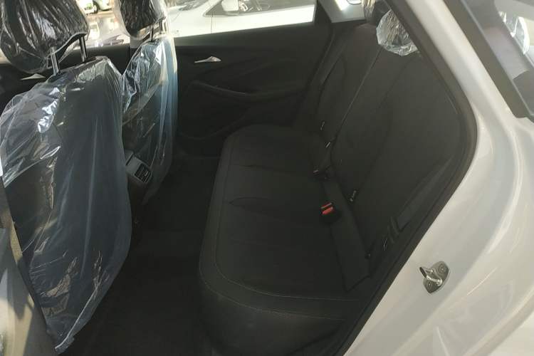 Used Buick Verano 2023 Pro Enjoyment Edition Interior 4