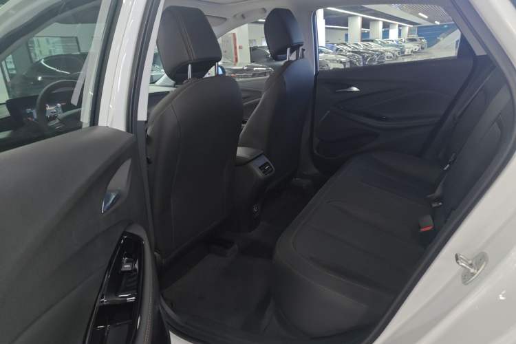 Used Buick Verano 2023 Pro Enjoyment Edition Interior 4