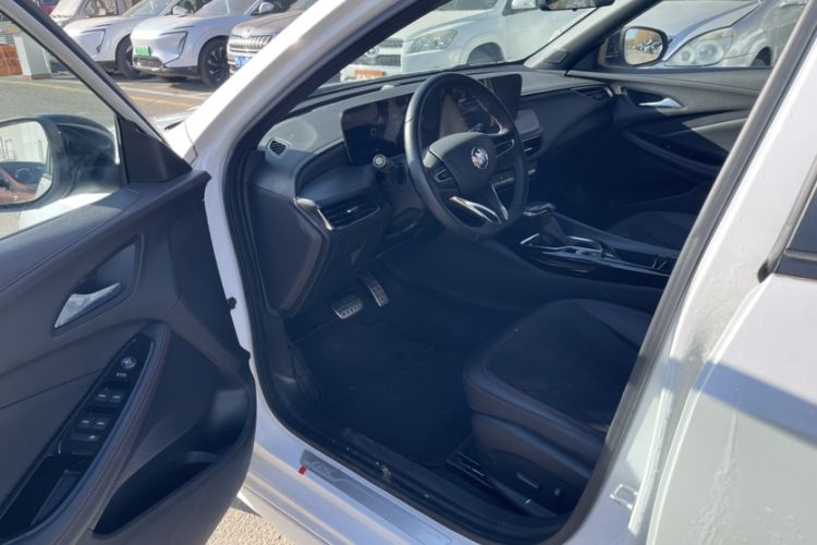 Used Buick Verano 2023 Pro GS Swift Edition Interior 5