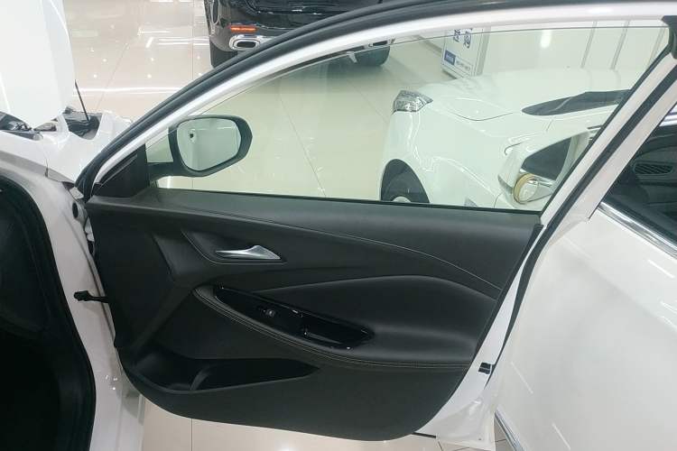 Used Buick Verano 2023 Pro Enjoyment Edition Interior 5