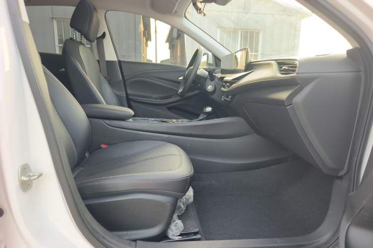Used Buick Verano 2023 Pro Enjoyment Edition Interior 6