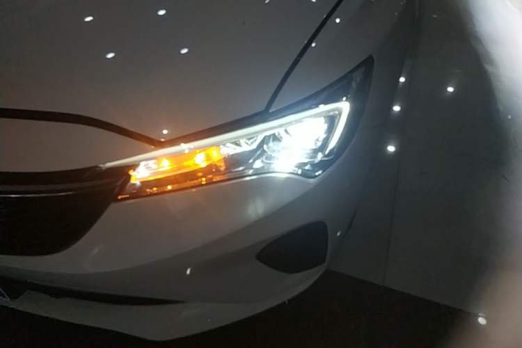 Used Buick Verano 2023 Pro Enjoyment Edition Left Front Headlight