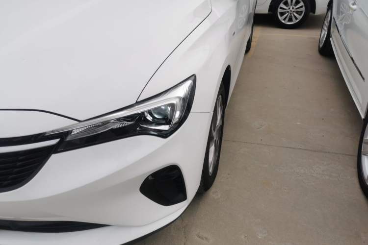 Used Buick Verano 2023 Pro Enjoyment Edition Left Front Headlight