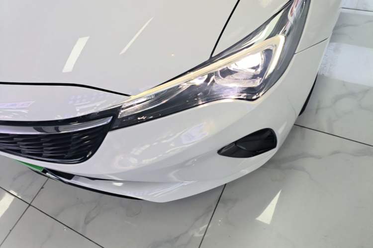 Used Buick Verano 2023 Pro Enjoyment Edition Left Front Headlight