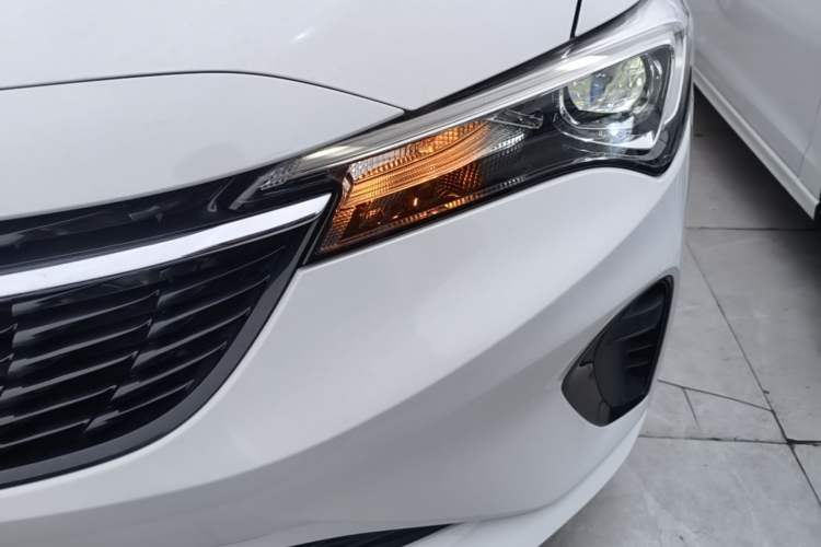 Used Buick Verano 2023 Pro Enjoyment Edition Left Front Headlight