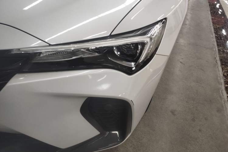 Used Buick Verano 2023 Pro GS Hunter Wind Edition Left Front Headlight
