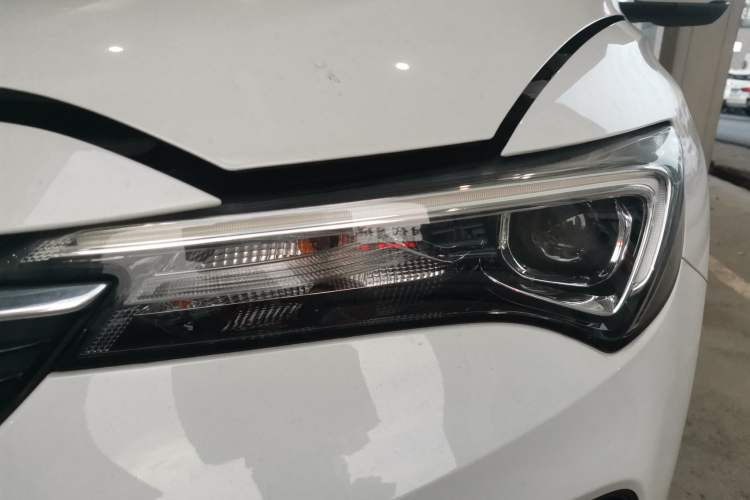 Used Buick Verano 2023 Pro Enjoyment Edition Left Front Headlight