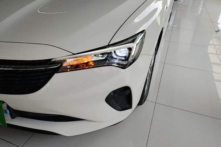 Used Buick Verano 2023 Pro Enjoyment Edition Left Front Headlight