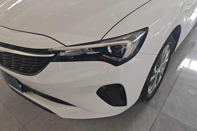 Used Buick Verano 2023 Pro Enjoyment Edition Left Front Headlight