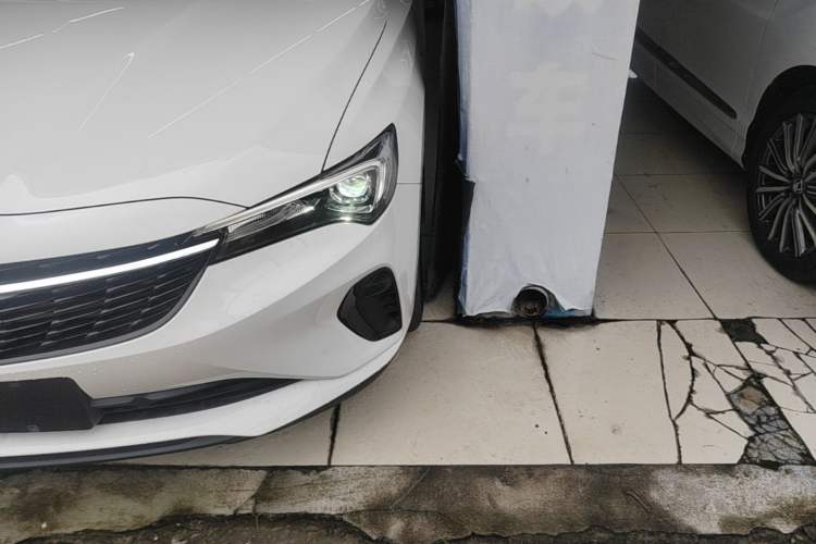 Used Buick Verano 2023 Pro Enjoyment Edition Left Front Headlight