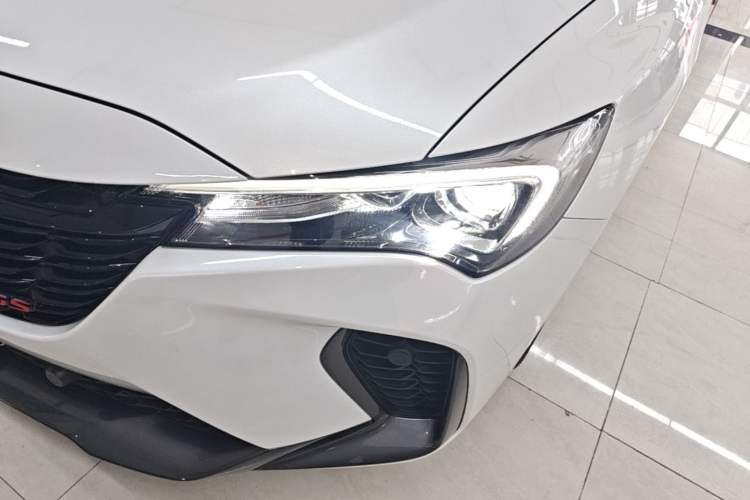 Used Buick Verano 2023 Pro GS Hunter Wind Edition Left Front Headlight