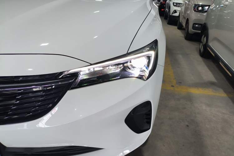 Used Buick Verano 2023 Pro Enjoyment Edition Left Front Headlight