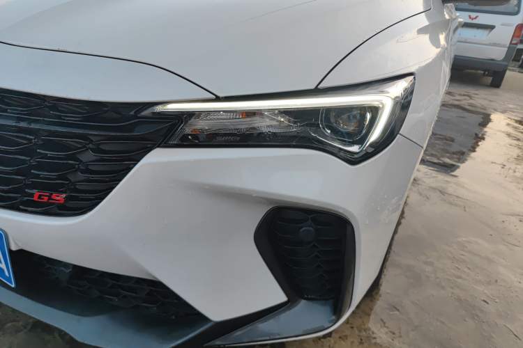 Used Buick Verano 2023 Pro GS Hunter Wind Edition Left Front Headlight