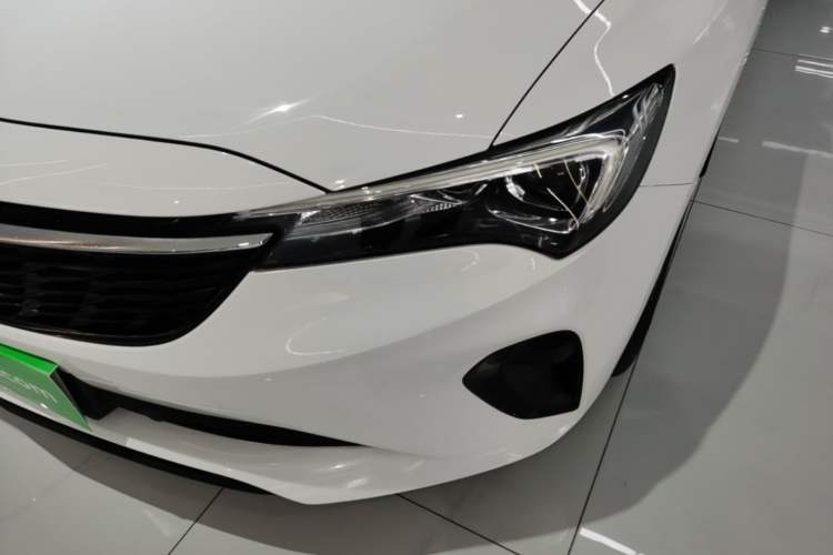 Used Buick Verano 2023 Pro Enjoyment Edition Left Front Headlight