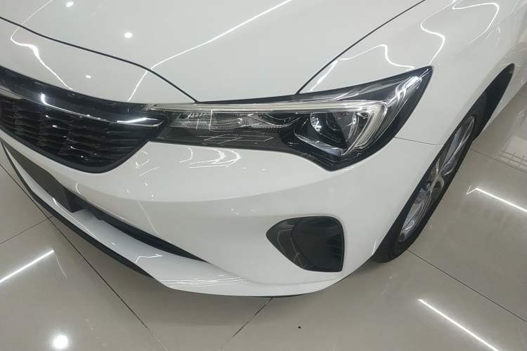 Used Buick Verano 2023 Pro Enjoyment Edition Left Front Headlight