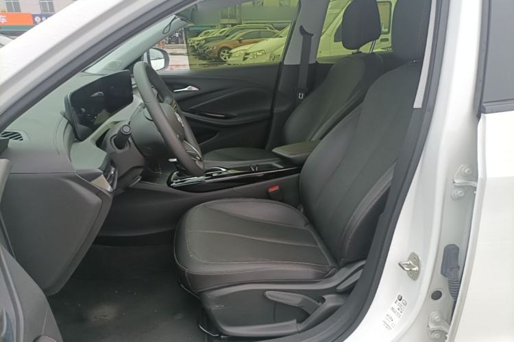 Used Buick Verano 2023 Pro Enjoyment Edition Left Front Seat