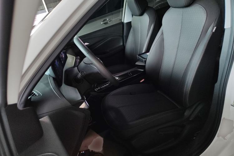 Used Buick Verano 2023 Pro Enjoyment Edition Left Front Seat