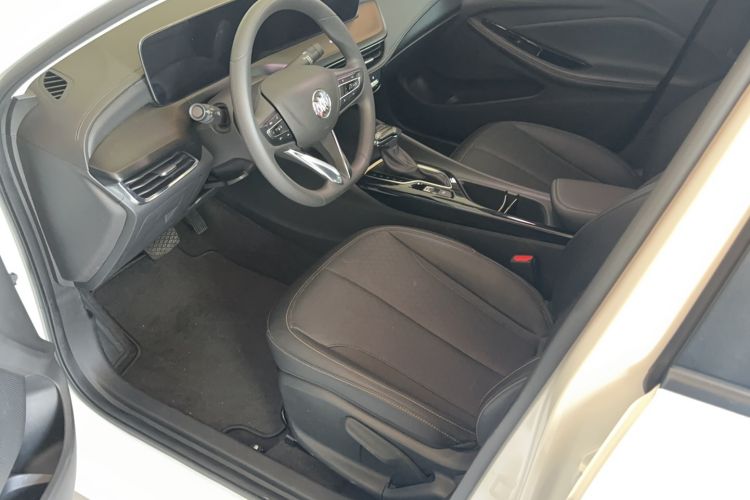 Used Buick Verano 2023 Pro Enjoyment Edition Left Front Seat