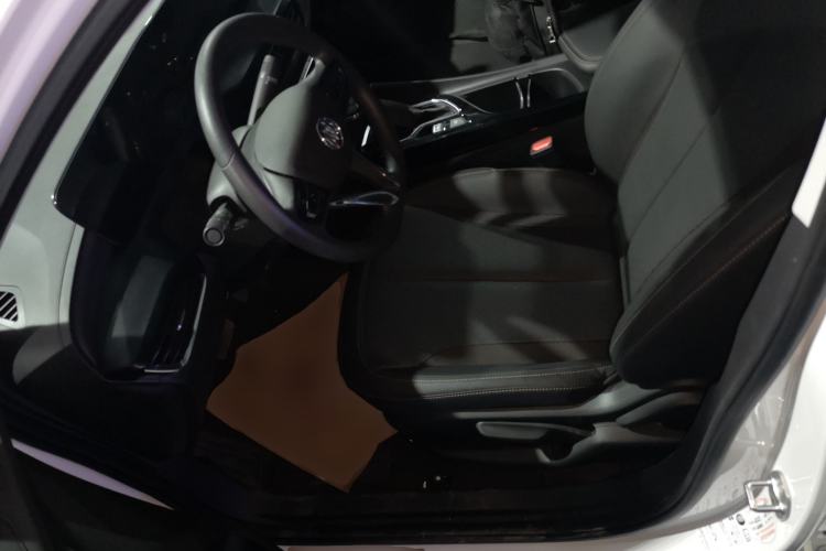Used Buick Verano 2023 Pro Enjoyment Edition Left Front Seat