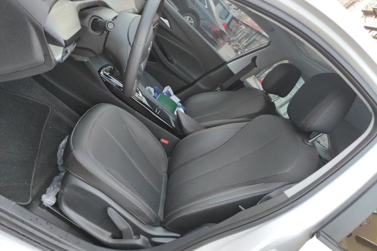 Used Buick Verano 2023 Pro Enjoyment Edition Left Front Seat