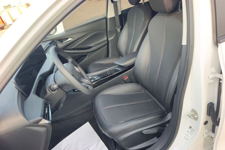 Used Buick Verano 2023 Pro Enjoyment Edition Left Front Seat