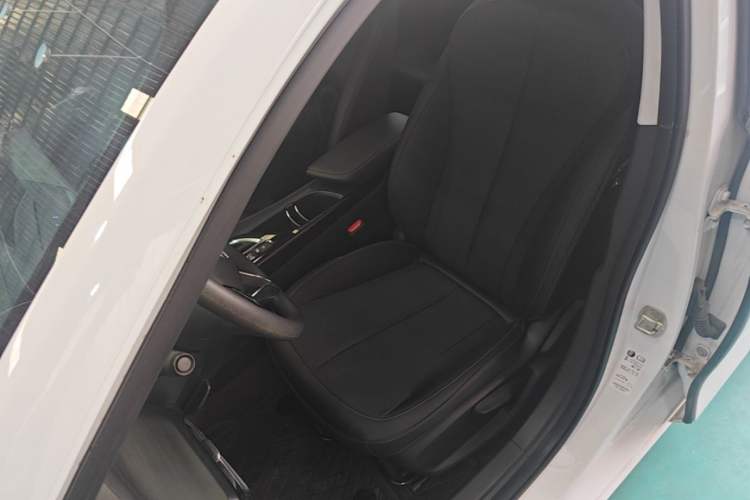 Used Buick Verano 2023 Pro Enjoyment Edition Left Front Seat