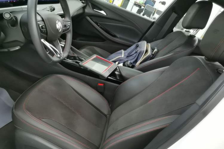 Used Buick Verano 2023 Pro GS Swift Edition Left Front Seat