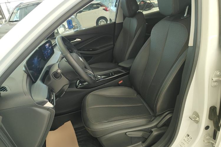 Used Buick Verano 2023 Pro Enjoyment Edition Left Front Seat