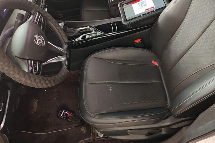 Used Buick Verano 2023 Pro Enjoyment Edition Left Front Seat