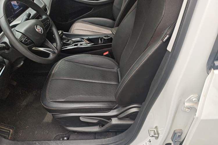 Used Buick Verano 2023 Pro Enjoyment Edition Left Front Seat