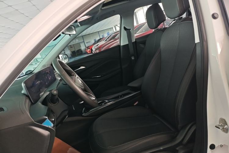 Used Buick Verano 2023 Pro Enjoyment Edition Left Front Seat